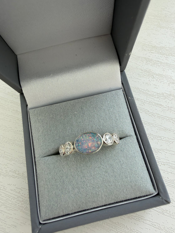 Timeless Oval Ring