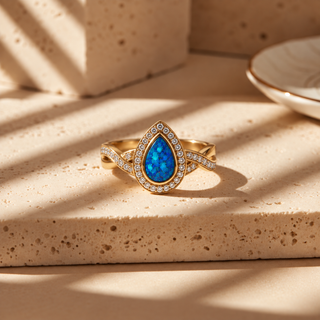 9ct Gold Criss Cross Tearstone Ring