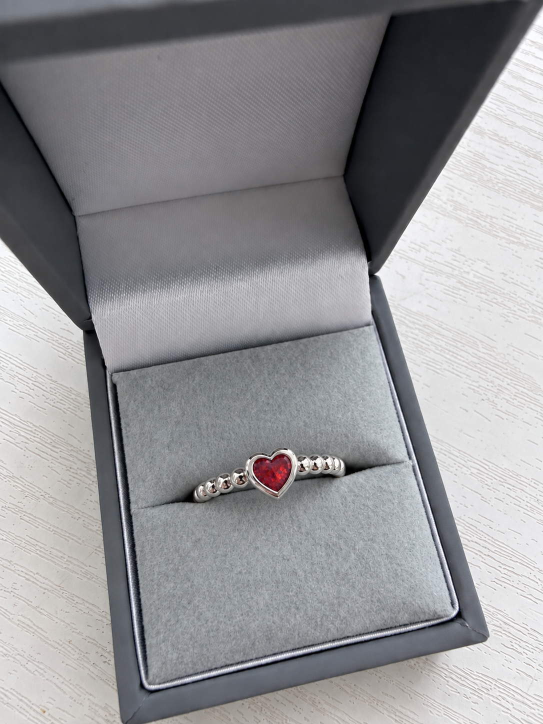 Twist Heart Ring
